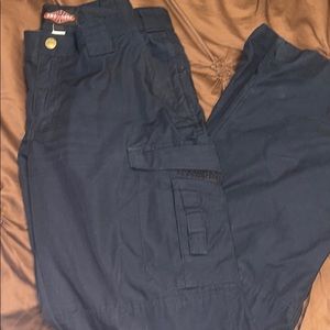 Woman’s navy tru-spec tactical pants